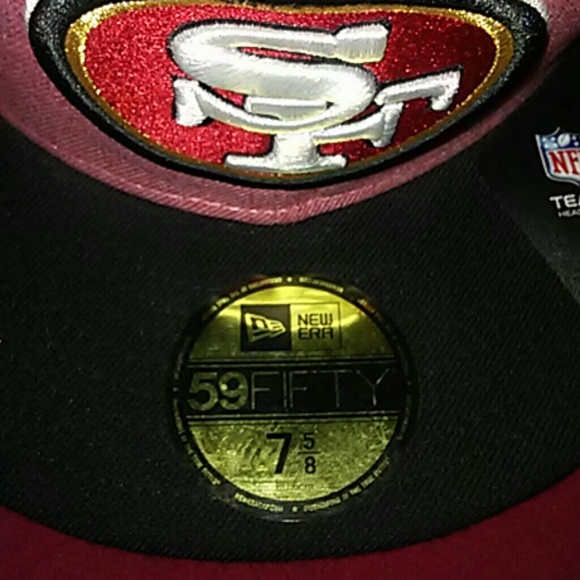New Era Fitted Cap - Picture 3 of 3