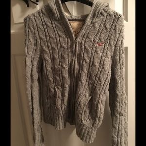 Hollister sweater