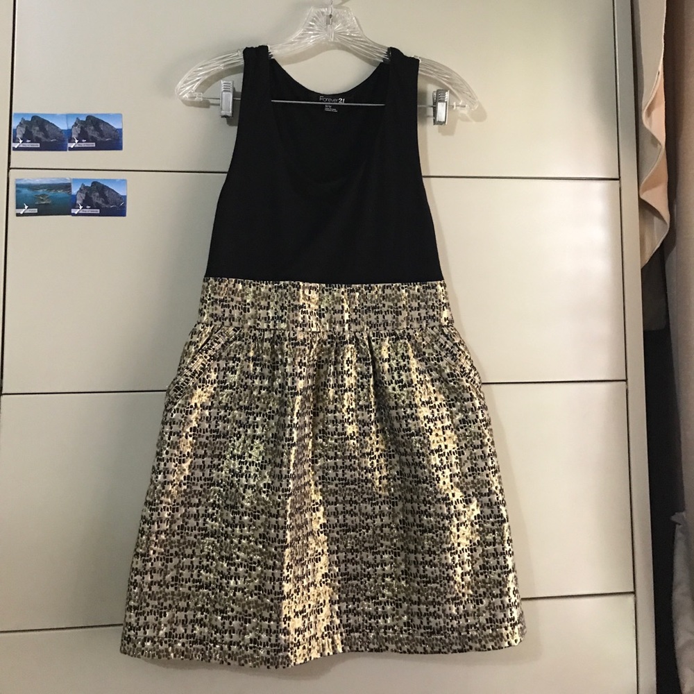 Forever 21 Bundle of 4 dress and skirt