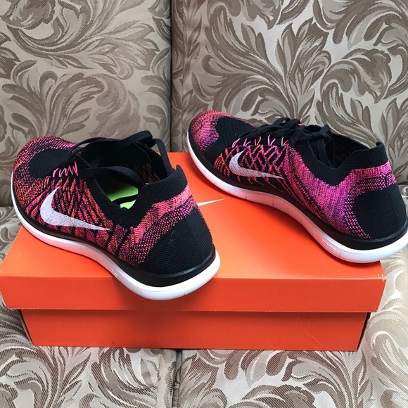 🔥Nike WMNS Free 4.0 Flyknit🔥 - Picture 2 of 7