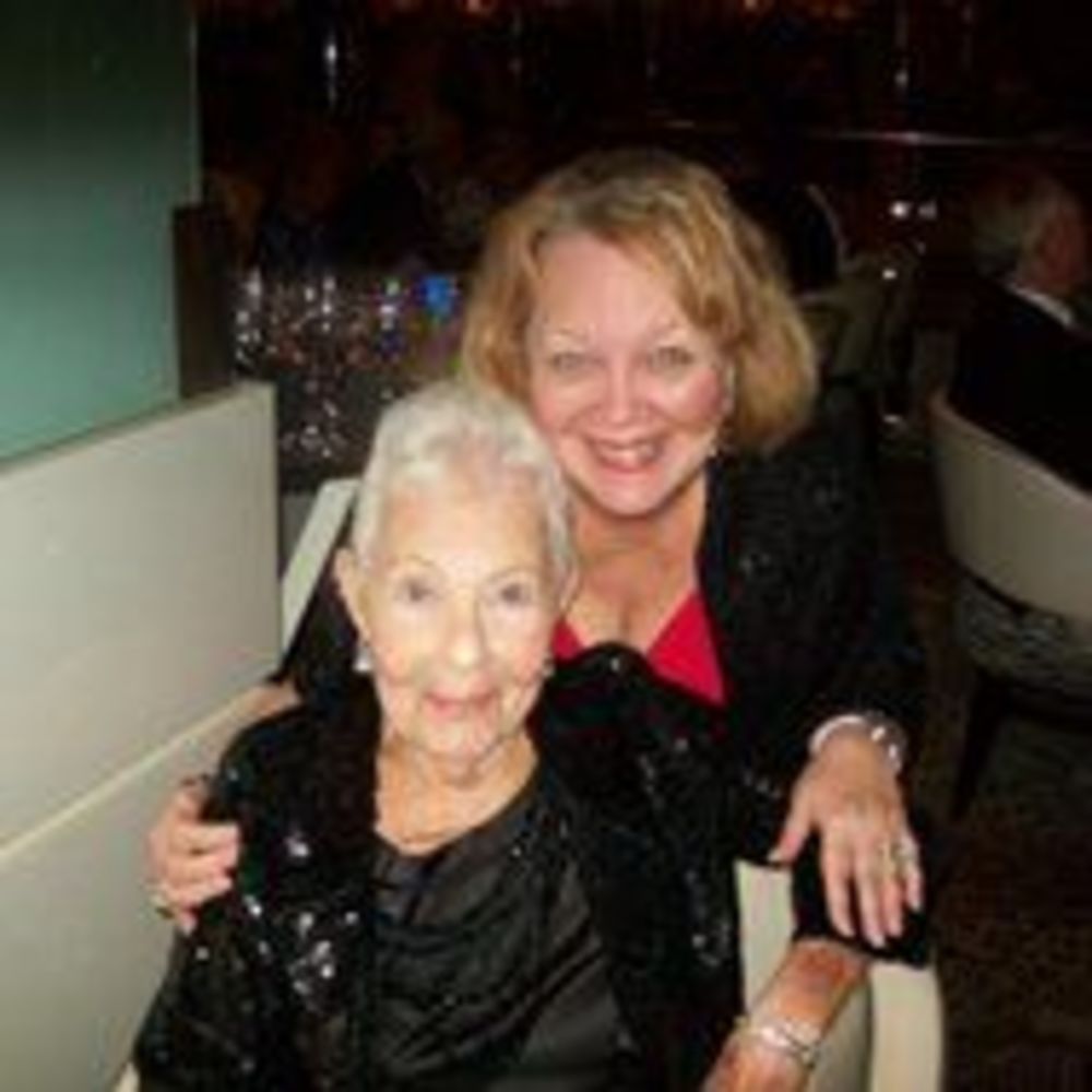 Meet your Posher, Candie