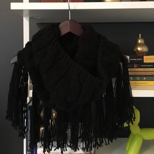 Zara Man fringe snood
