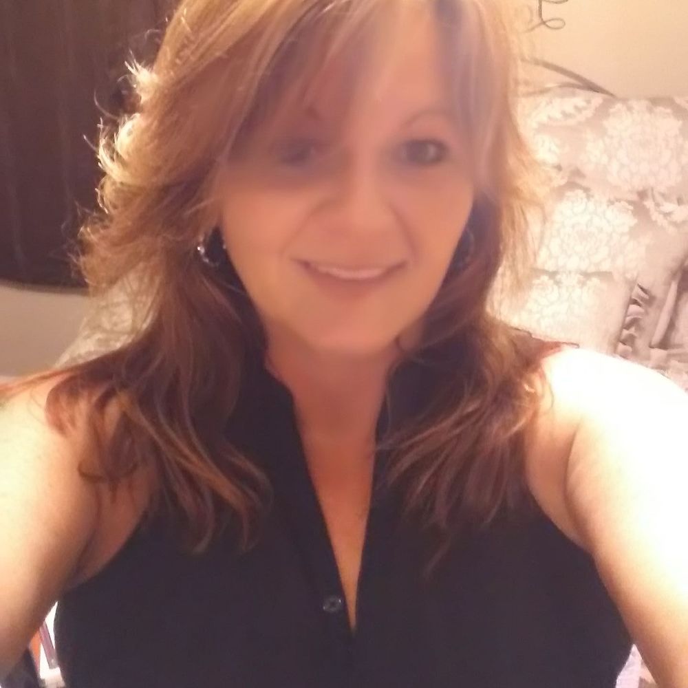 Meet your Posher, Deidre