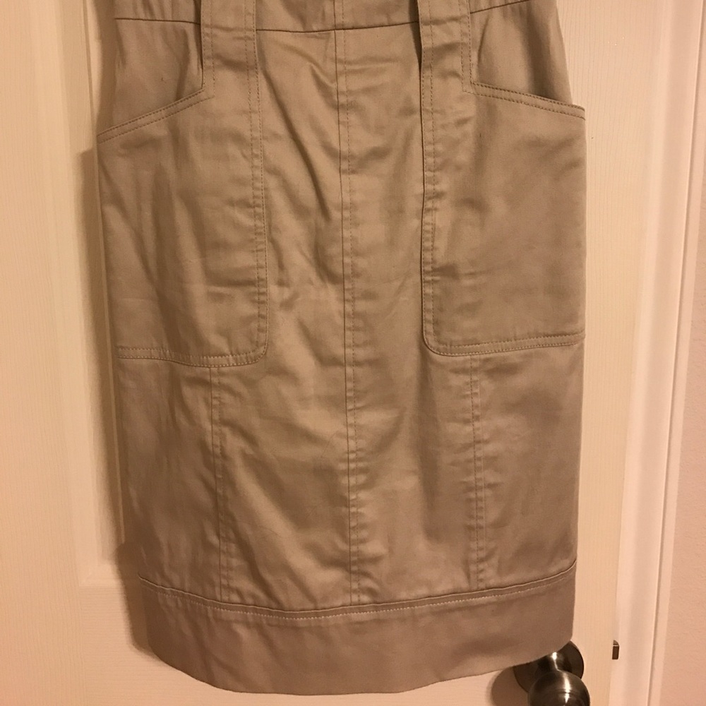White House Black Market khaki pocket dress, sz 4 - Picture 3 of 6