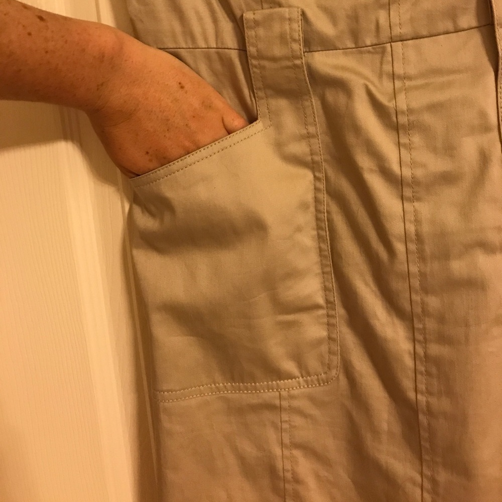 White House Black Market khaki pocket dress, sz 4 - Picture 4 of 6