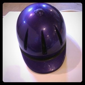 Horseback riding helmet