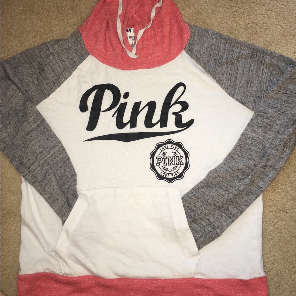 Pink sweatshirt🎀