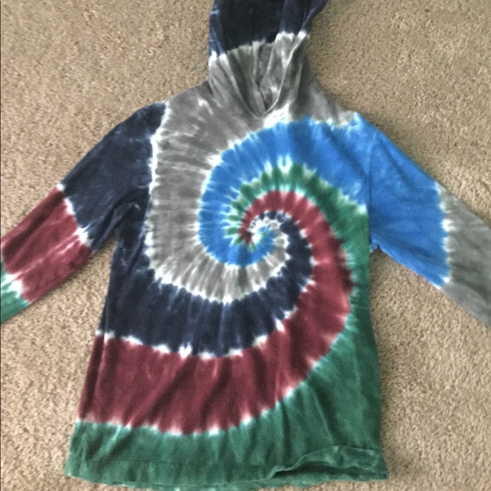 Tye dye hoodie! Donating Soon!!