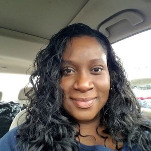 Meet your Posher, Latonya