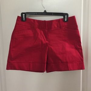 THe limited short size 0 NWT