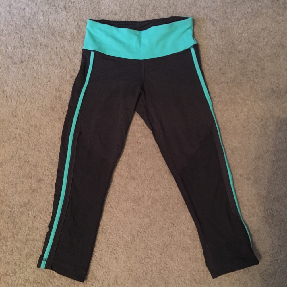 Lululemon crop