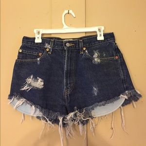 HIGH WAISTED DENIM SHORTS