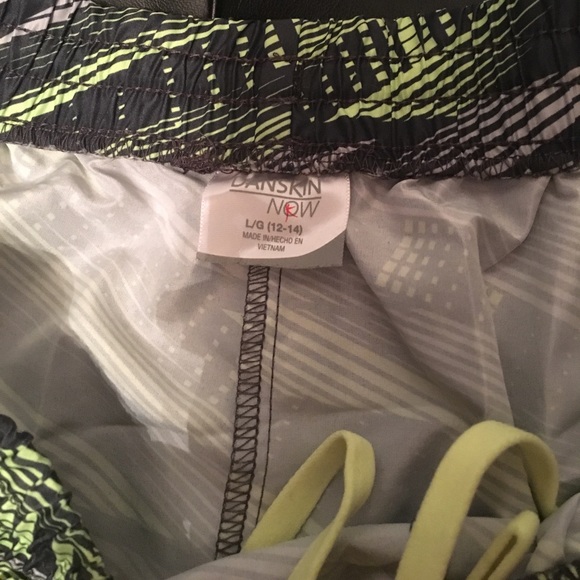 Danskin Shorts - Size large Danskin athletic short. Danskin Shorts - Size large Danskin athletic short.