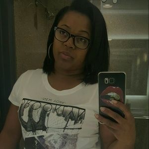 Meet your Posher, Victoria