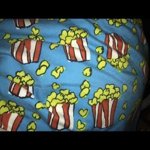Price Drop!!!  Lularoe TC popcorn