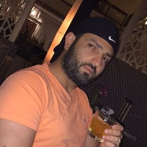 Meet your Posher, Tarek