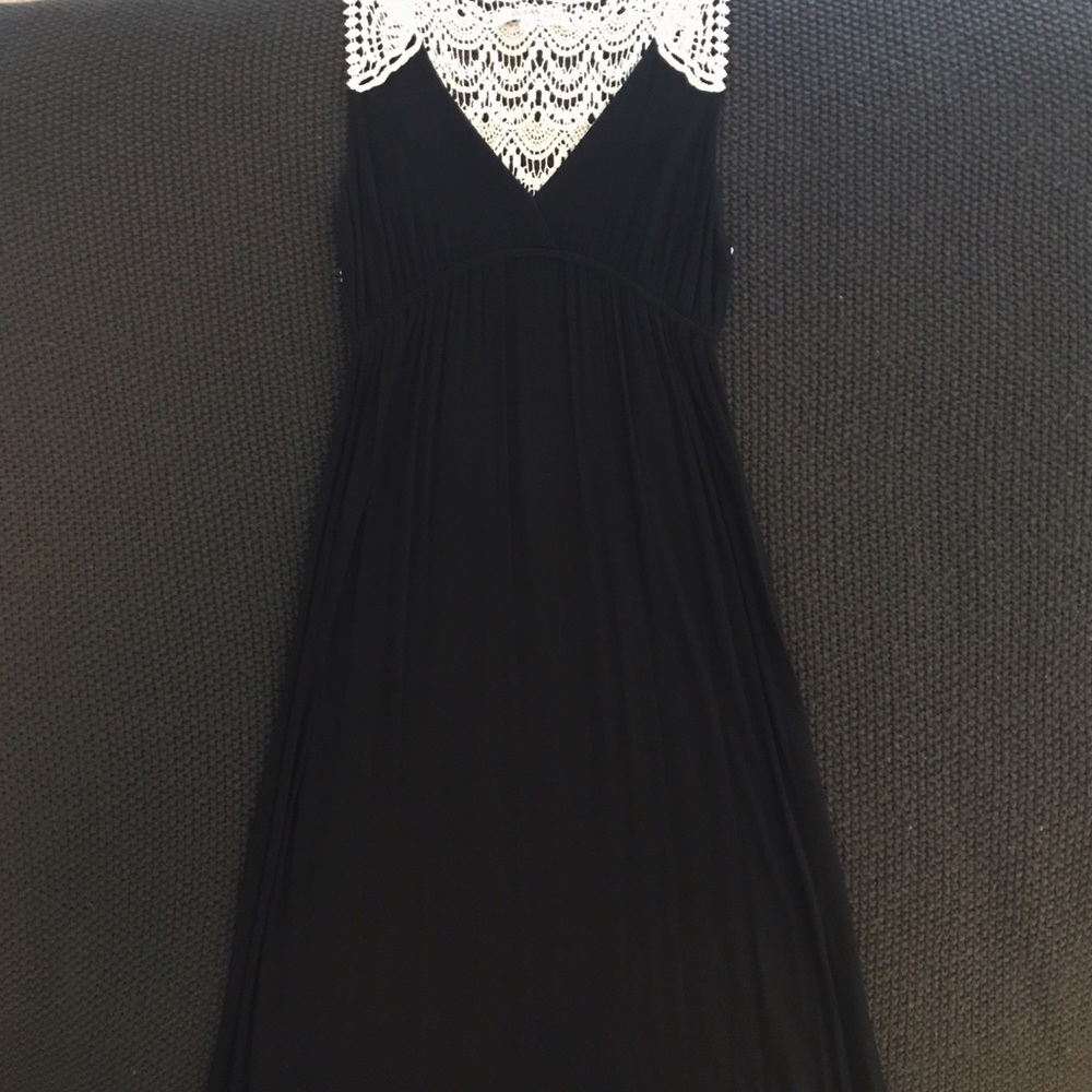 Ocean Drive Black and White Lace Maxi Dress