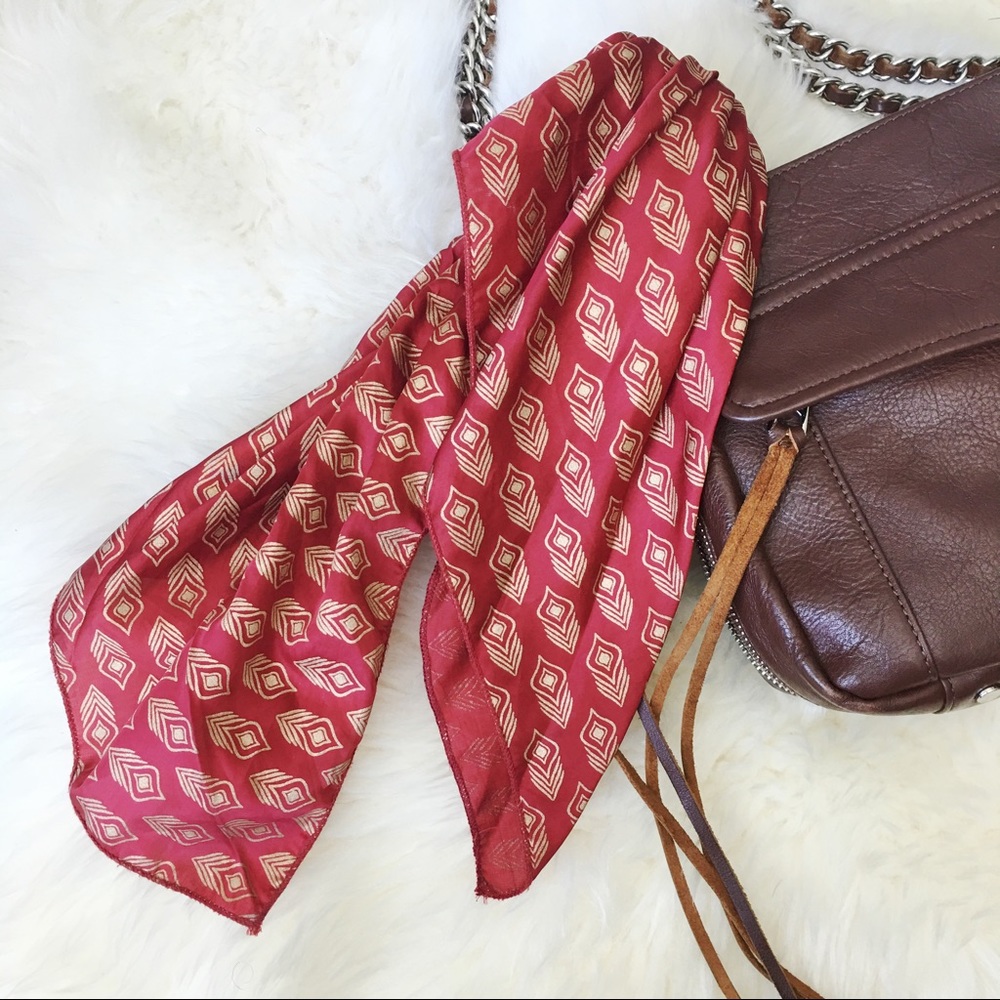 Bold Printed Versatile Scarf