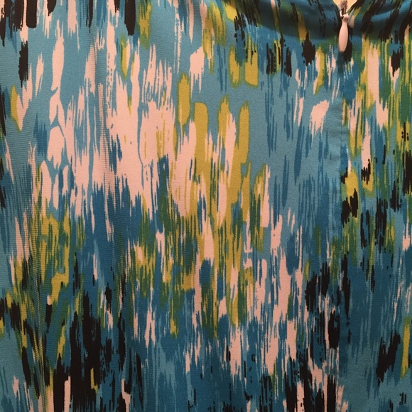 Tahari Cap Sleeve Dress - Picture 5 of 5