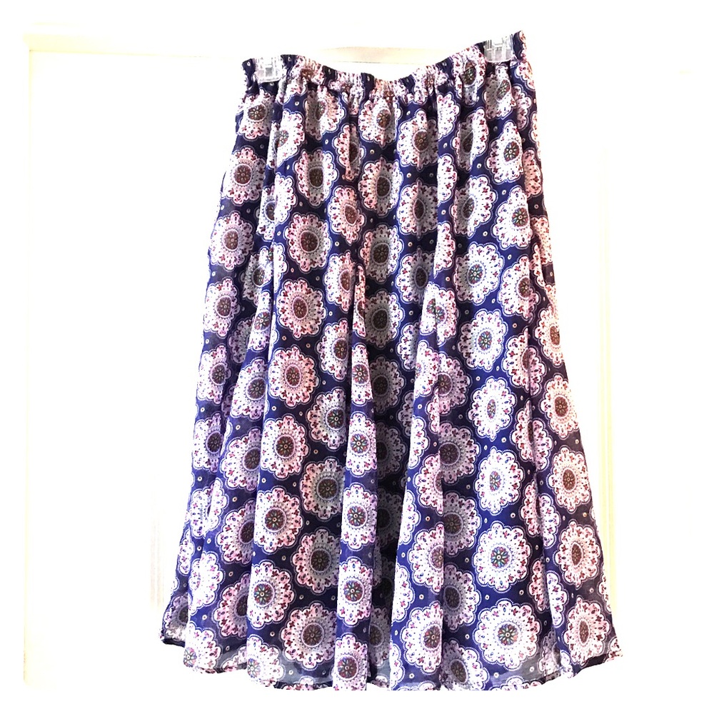 Colorfully designed skirt.