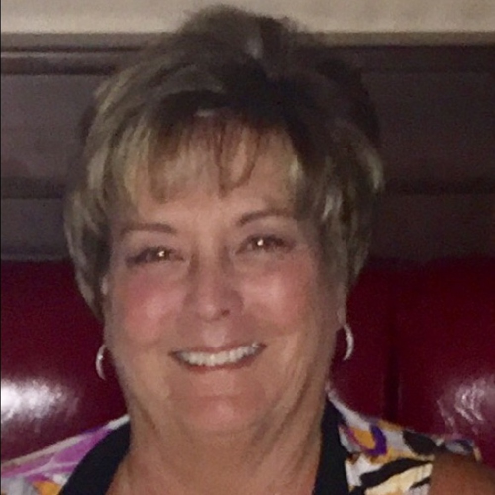 Meet your Posher, Laraine