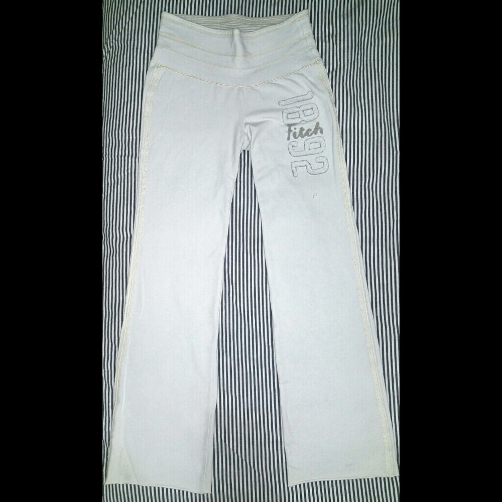 Abercrombie & Fitch XS white Sweatpants