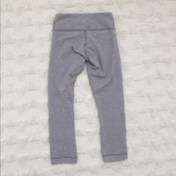 lululemon athletica Pants - Worn once grey lululemon wunder under crops