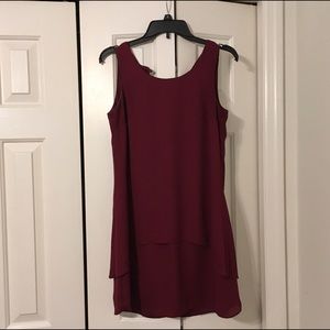 Maroon sleeveless Dress