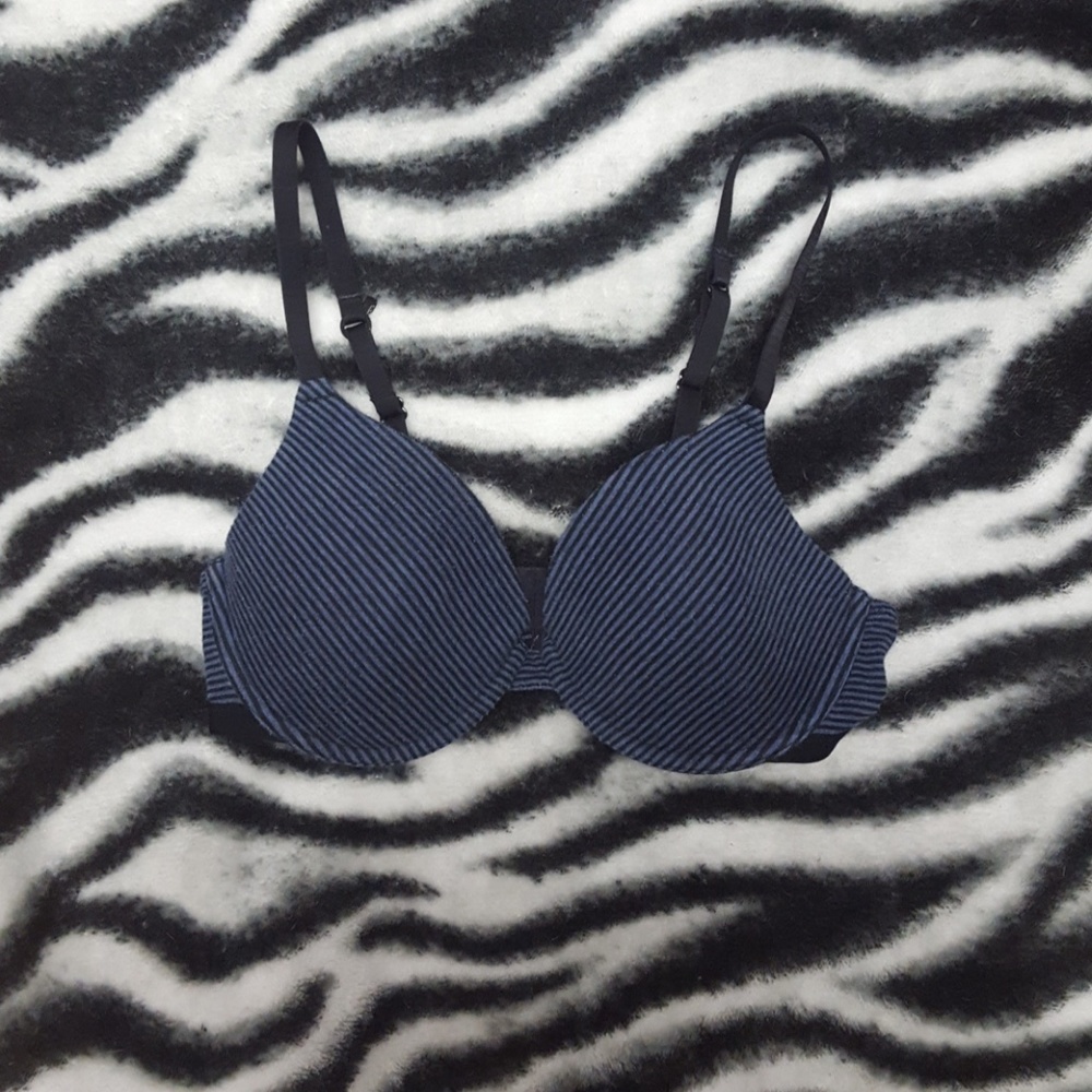 34 C Bra NWOT