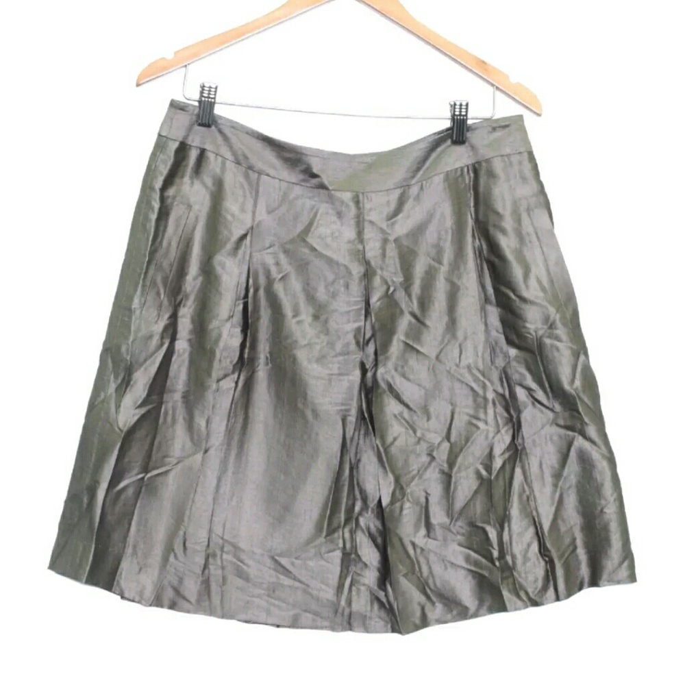 BCBGMAXAXRIA Metallic Shiny Pleated Skirt