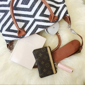 Woven Carryall Bag w/ Leather Straps