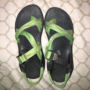 zappos water shoes black green pink cross over