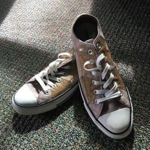 Amazing converse! NWOT