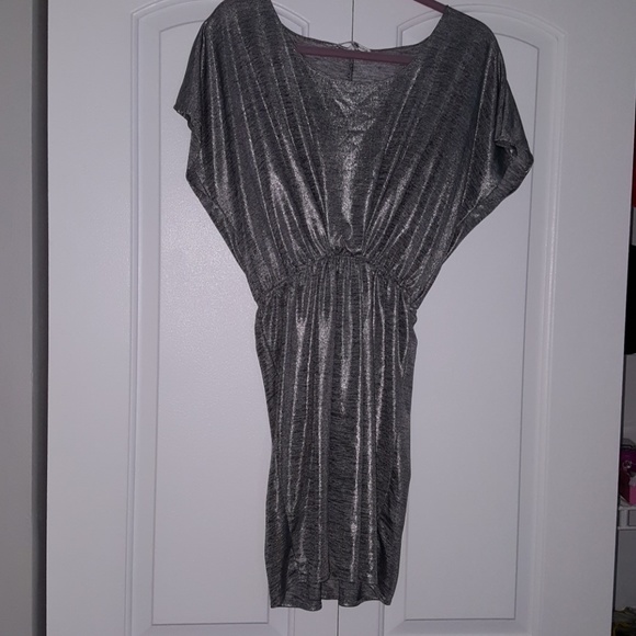COLLECTIVE CONCEPTS silver dress size  S - Picture 5 of 8