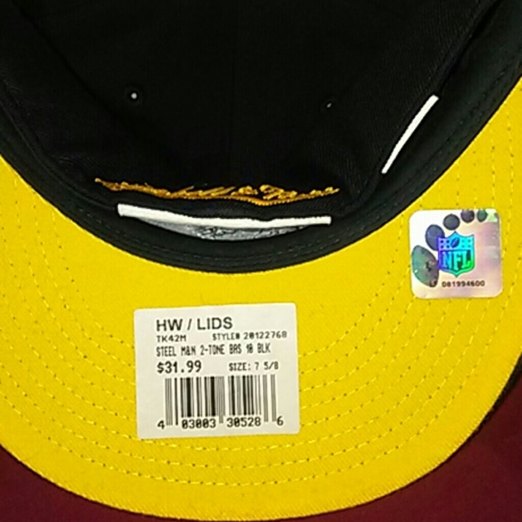 Mitchell & Ness fitted cap - Picture 2 of 2