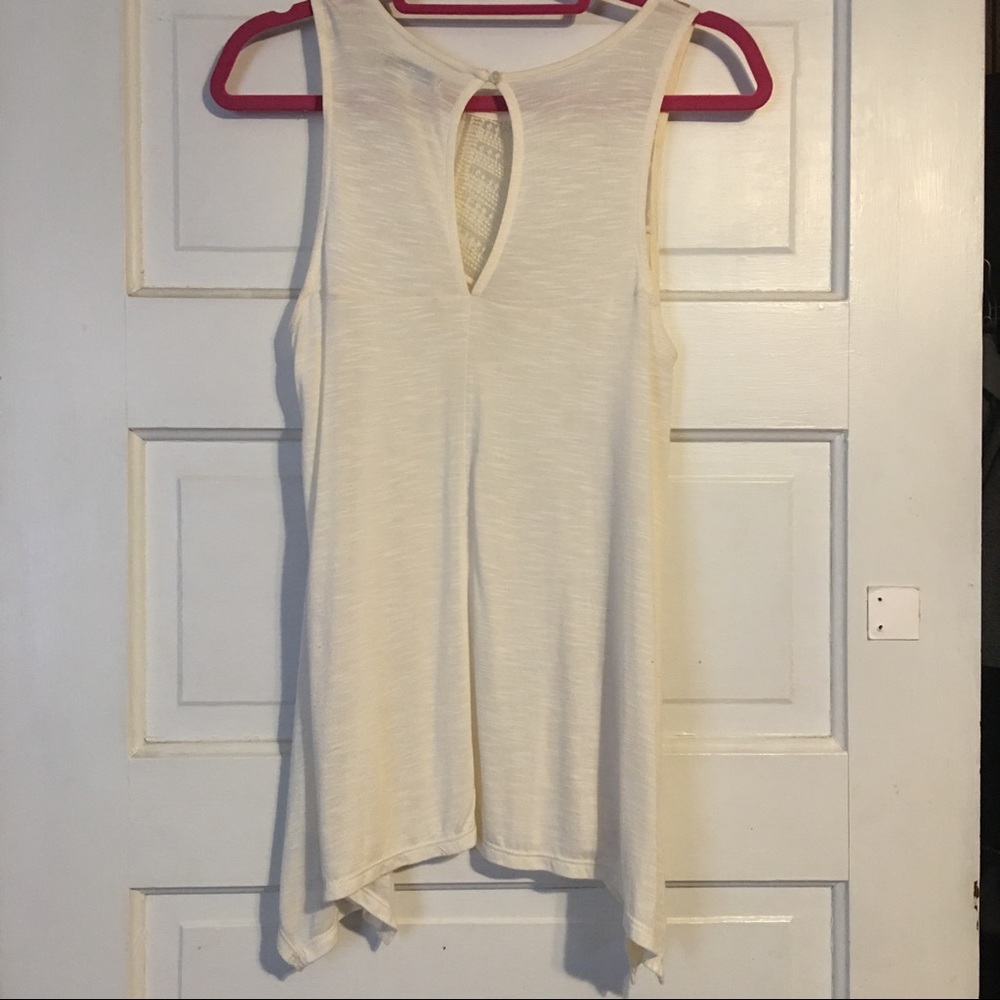 Aeo Lace Tank - Picture 3 of 3