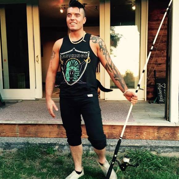 Meet your Posher, Mike - Picture 1 of 1