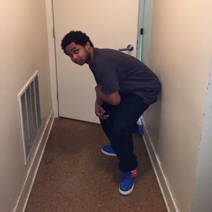 Meet your Posher, Devon