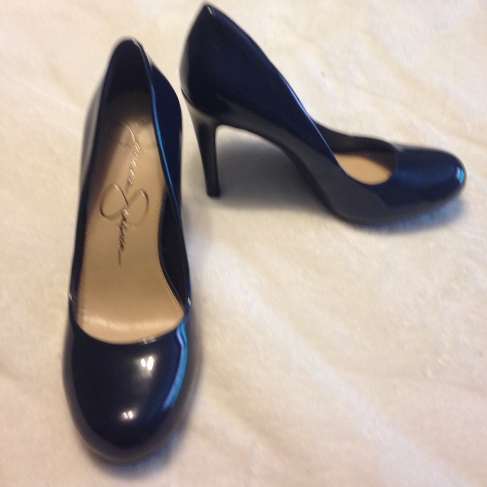 Navy blue heels