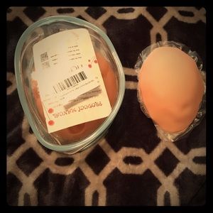 BNWT Adhesive Lifting Bra