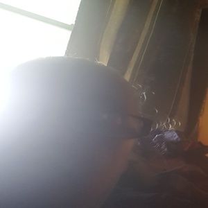 Meet your Posher, Debora