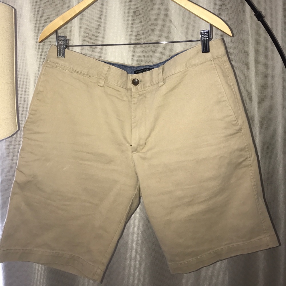 Banana Republic Aiden Short