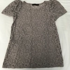 Like New! Limited Lace top!
