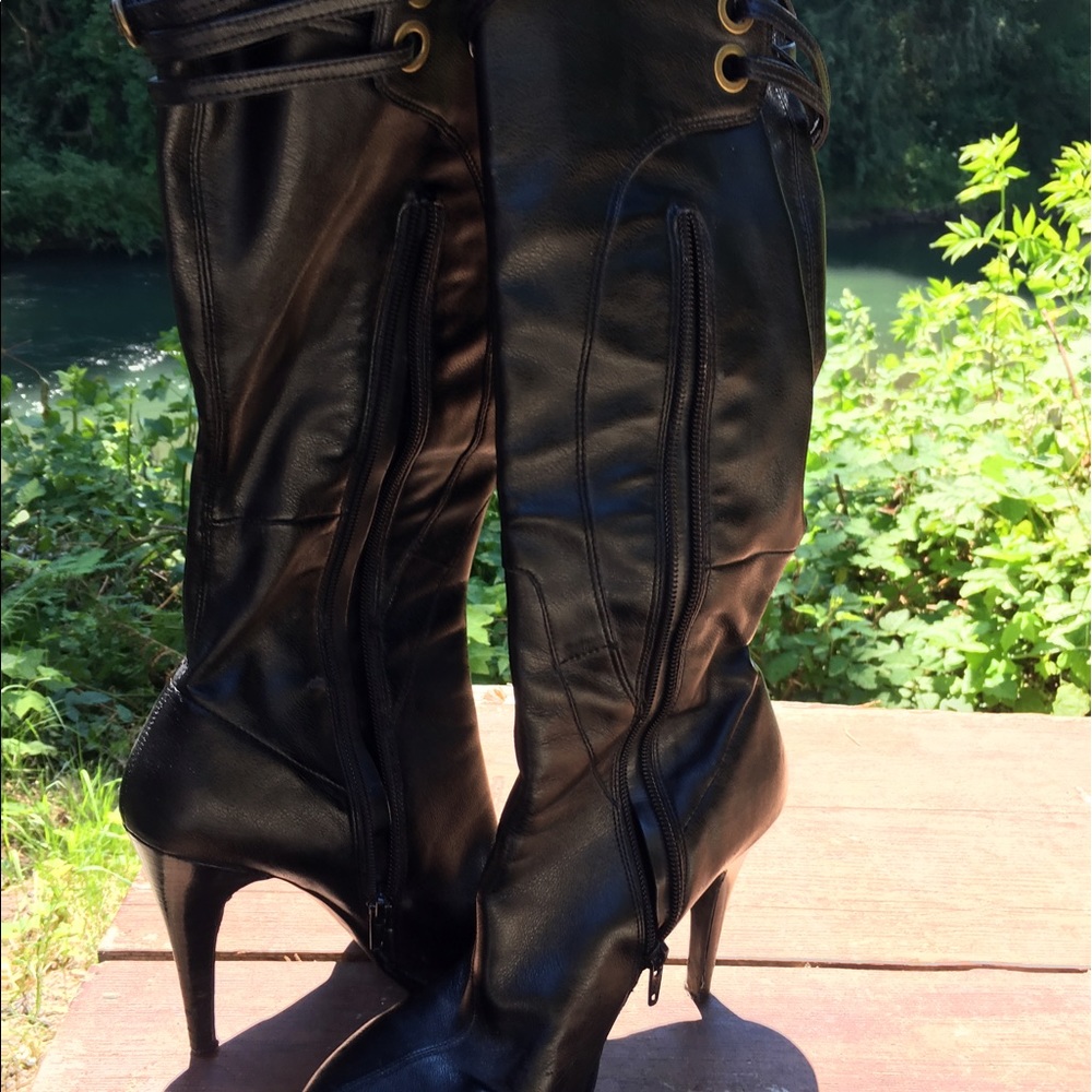 Nine West Black tall boots(not over knee)