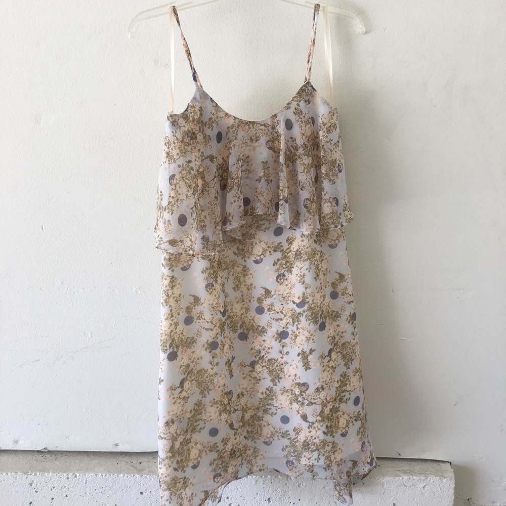 🌼 BCBGeneration flower sundress VEUC