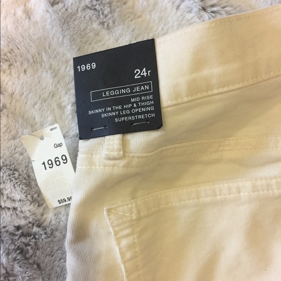 NWT Gap legging - Picture 3 of 3