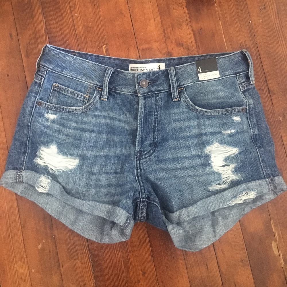 Abercrombie & Fitch Boyfriend Shorts size 4