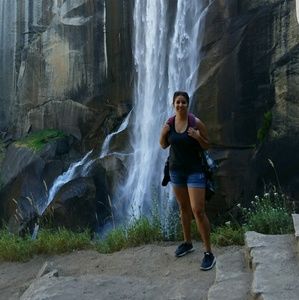 Meet your Posher, Catherine