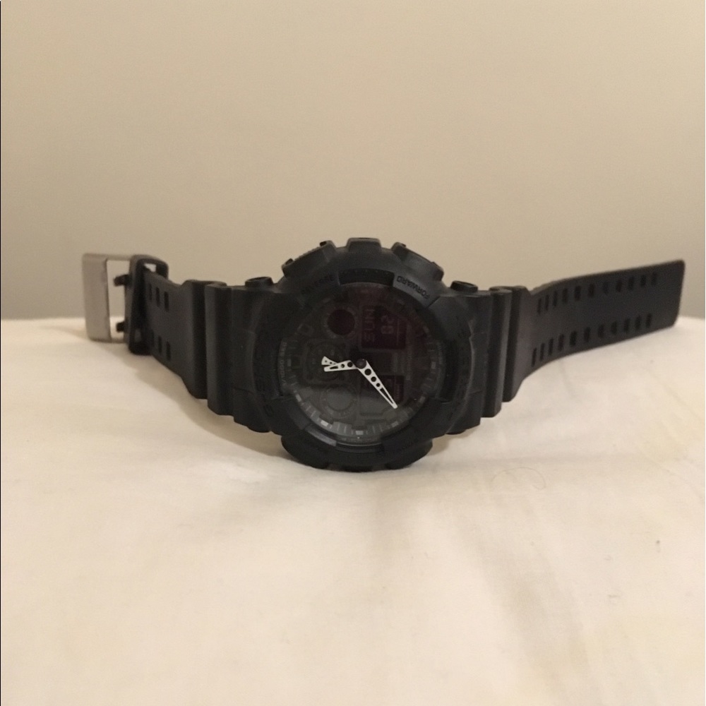 (Make Offer) Casio G Shock (black on black)