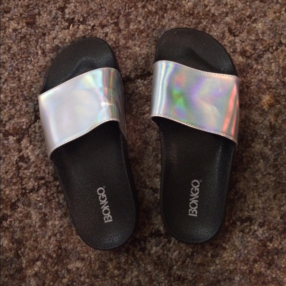 Holographic Slides